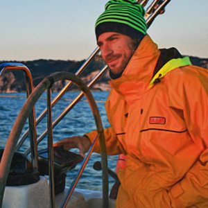 Skipper Grecia in Vela