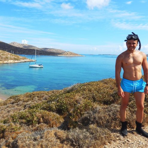 uomo Snorkeling