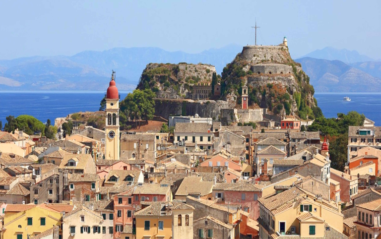 MINI-GUIDA VACANZE IN GRECIA. ALCUNI SPUNTI PER ISPIRARTI. 3 CORFU Vista panoramica. Vacanze in Grecia.